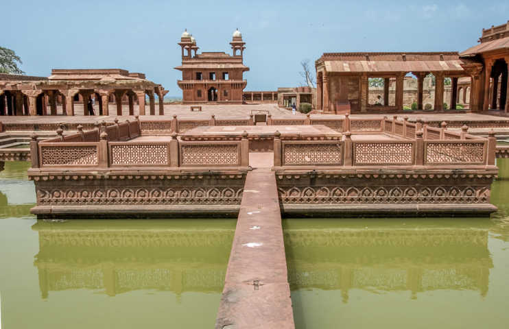 46 - India - Fatehpur Sikri - piscina ornamental Anup Talao